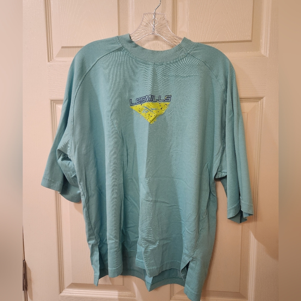 LES MILLS Teal Layering Shirt